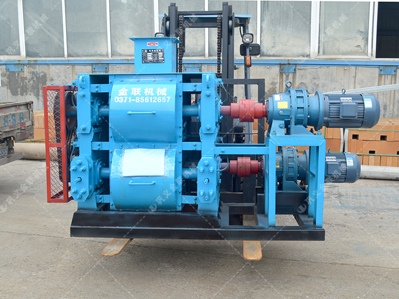 四齒輥破碎機，四齒輥破碎機性能特點,四齒輥破碎機價格,大型四齒輥破碎機廠家