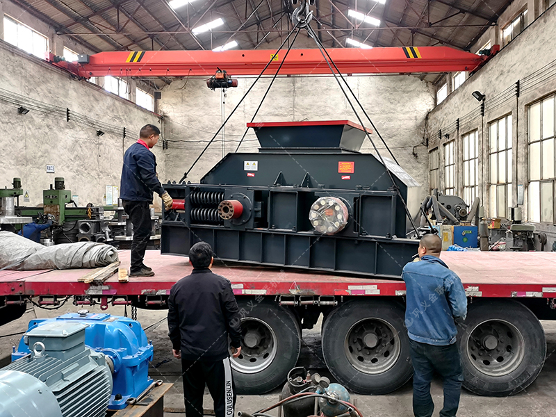 2PG1208大型破碎機設(shè)備 河卵石破碎機發(fā)貨圖片