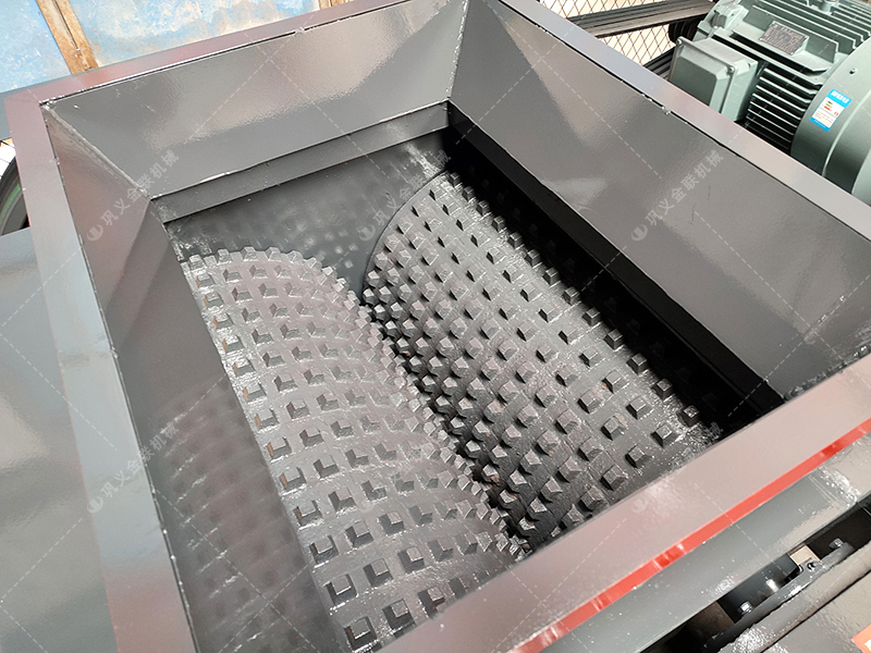 雙齒輥破碎機(jī)VS錘式破碎機(jī)：煤矸石破碎誰更勝一籌？